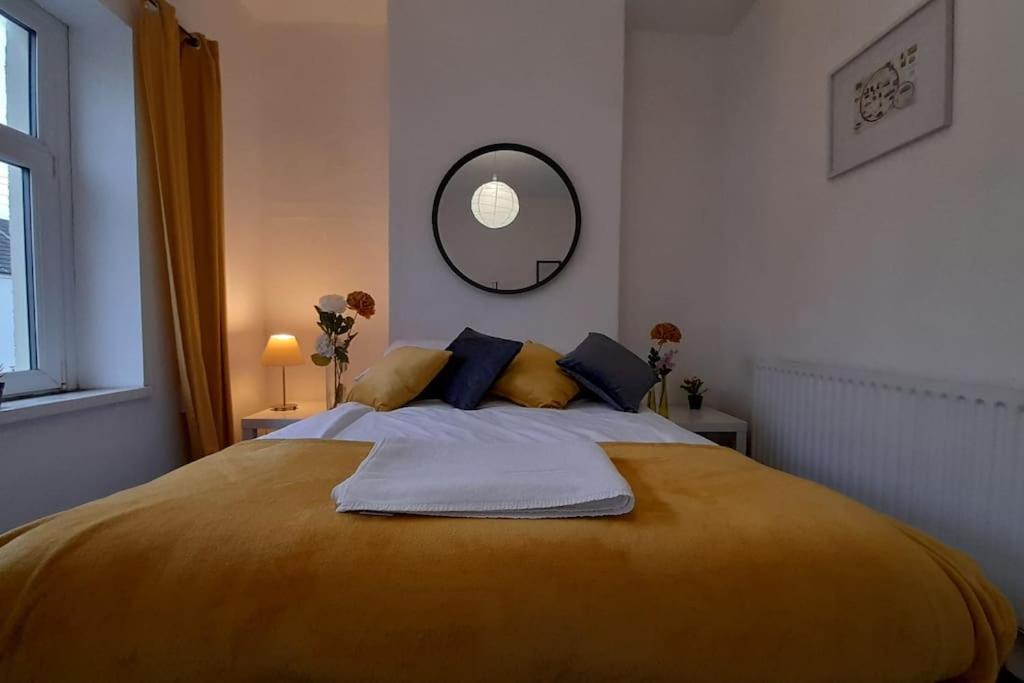 Spacious 4 Bedroom, Free Netflix, Central Location Cardiff Ngoại thất bức ảnh